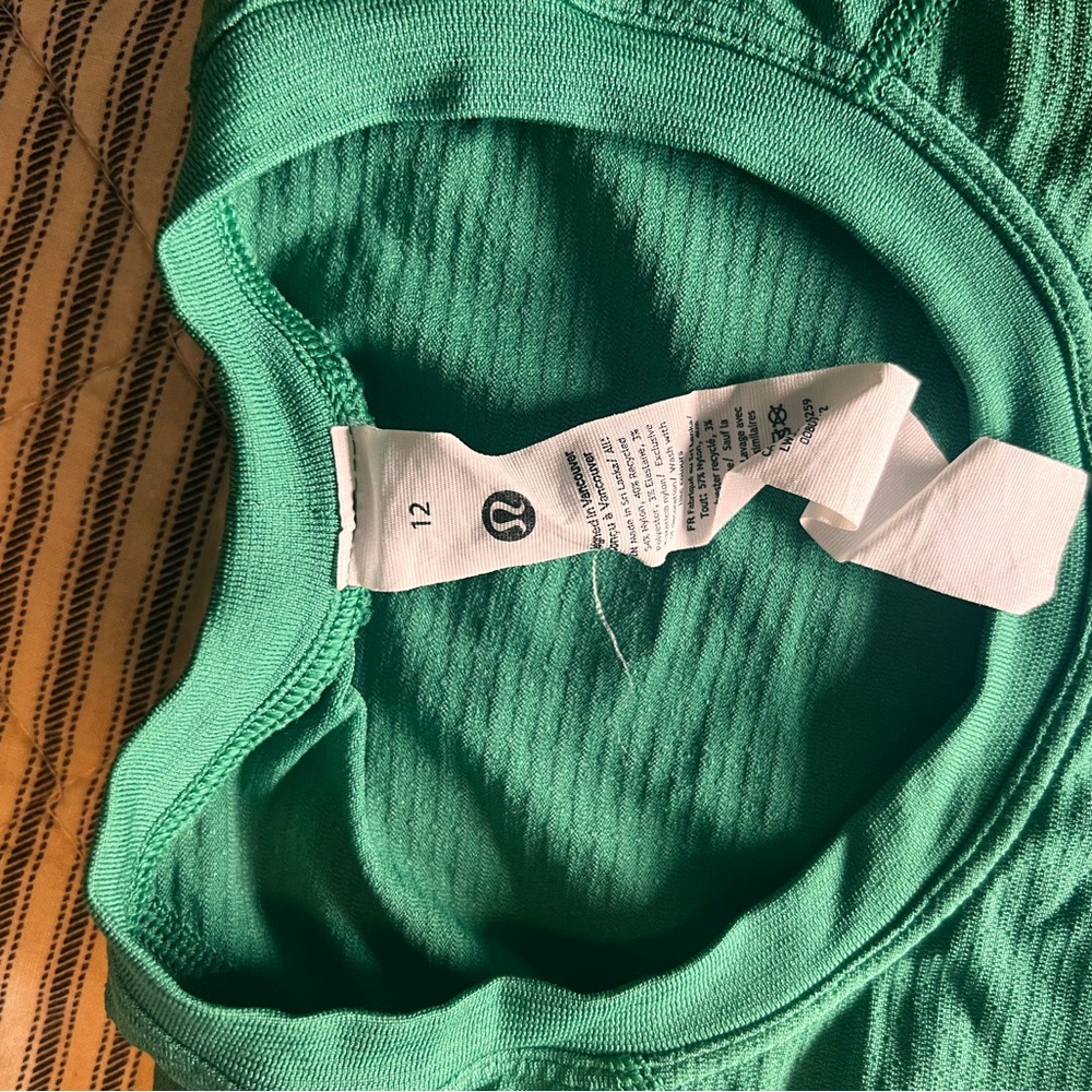 NWOT Lululemon Swiftly Tech Cropped Shirt and Align 28” leggings green - Picture 3 of 8